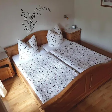 Baumgart Apartment